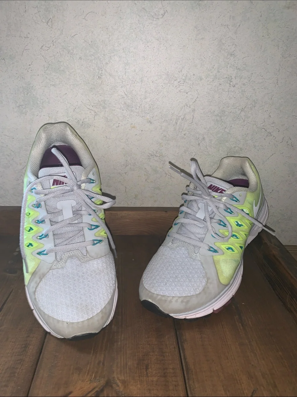 Nike lightweight women’s